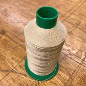 Bobine fil polyamide ivoire